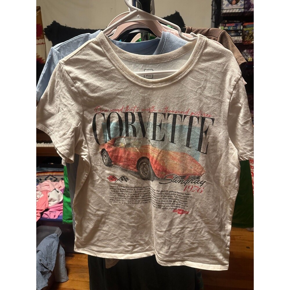 GM Chevrolet Stingray Corvette T-Shirt Womens L Red 1976 Graphic Top Racing Logo